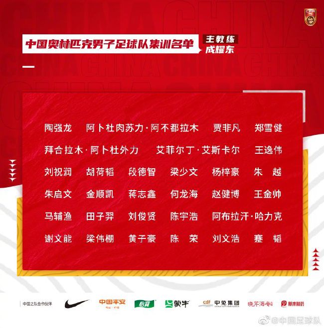 导购耐心的解释道：先生，如果您是打算送给您太太的话，我更建议您买两款不一样的，女人更喜欢不同风格的首饰。